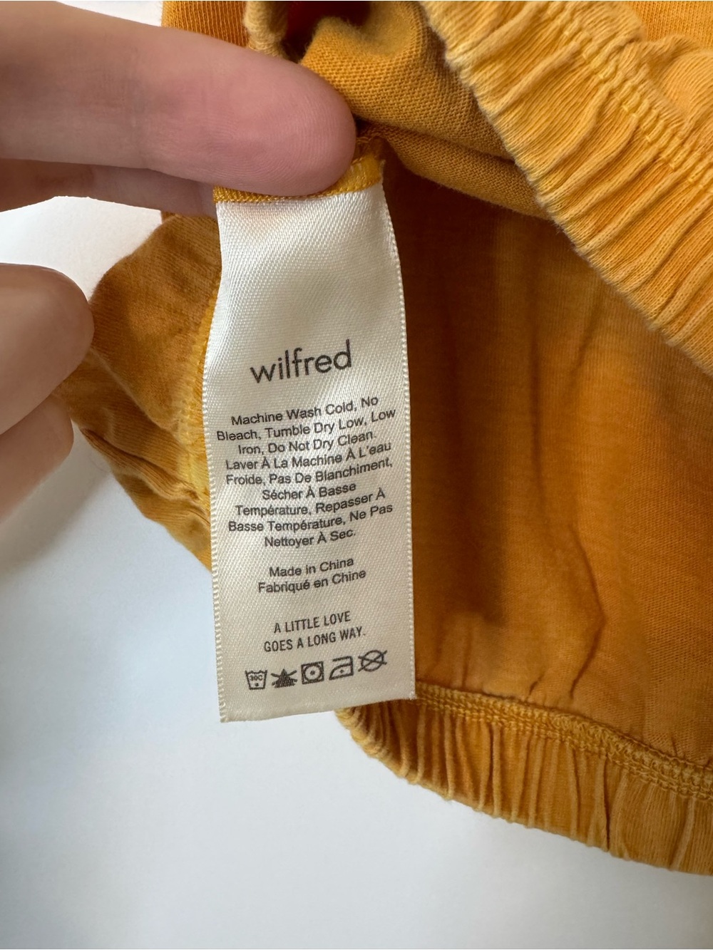 Wilfred Aritzia Mustard Cropped Tee - Picture 4 of 5